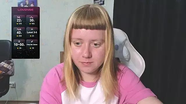 June_shy0 webcams show profile image 