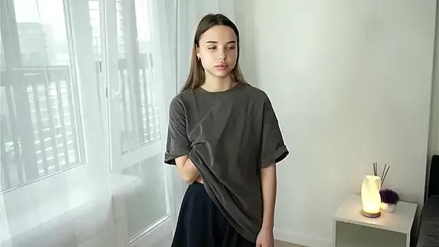 JunieTrippett on StripChat