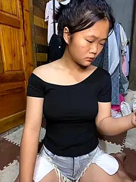 Junny211 from StripChat