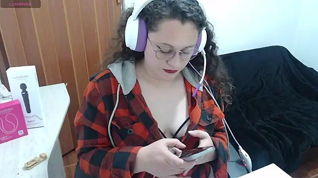 Kaena_Petty webcams show profile image 