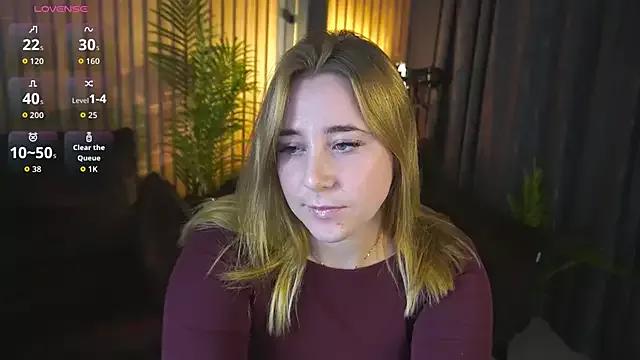 KailaVoss from StripChat is Freechat