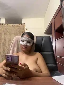 kamayanisingh24 from StripChat