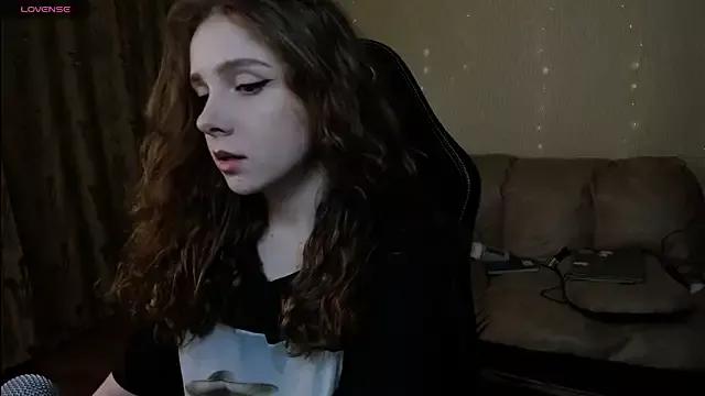 Kami_kam from StripChat is Freechat