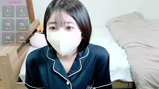 kanna_chan_nn from StripChat