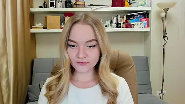 Kara_Smith_ from StripChat