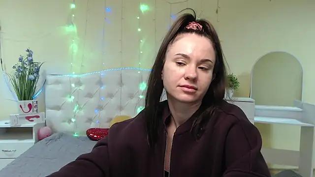 KaraCriegs from StripChat