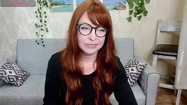 KaraMileer from StripChat