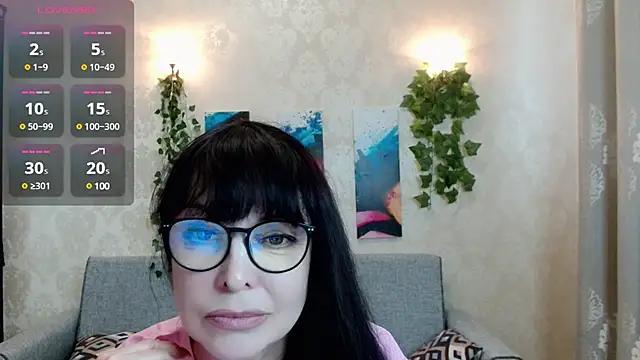 KaraMileer from StripChat