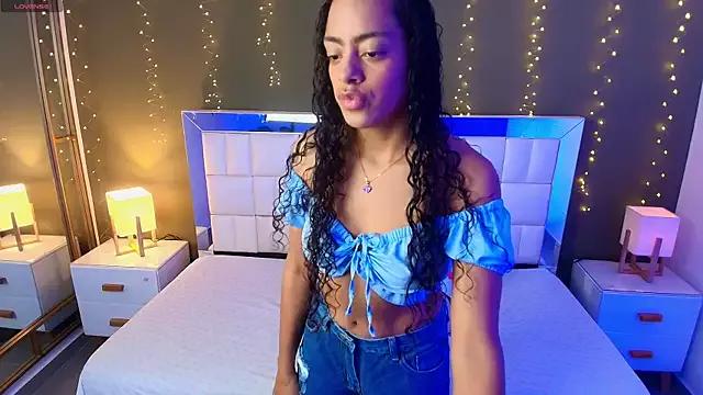 Karen_roussel webcams show profile image 