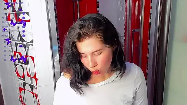 KarenDemeo from StripChat is Freechat