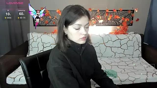 Karina_Kellyy from StripChat is Freechat