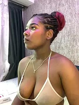 KarinaFlowers_ from StripChat is Freechat