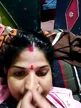Karishma_cute from StripChat is Freechat
