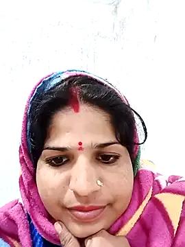 Karishma_cute from StripChat is Freechat