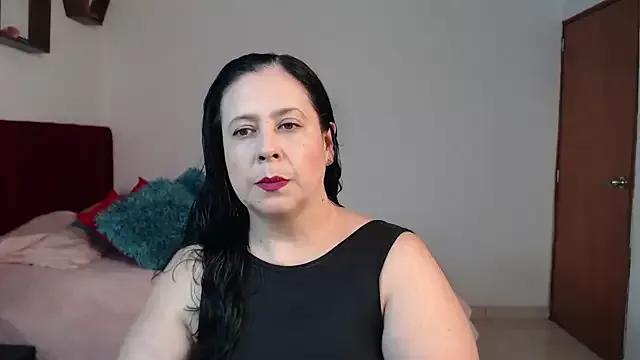 karlaton1977 from StripChat is Freechat