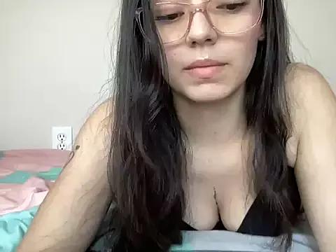 Karlaxxx016 from StripChat is Freechat