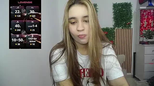 Karol_Stones from StripChat is Freechat