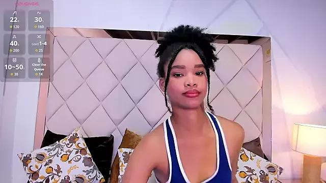 karolebonyy from StripChat is Freechat