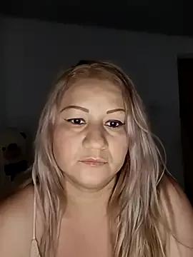 Karoline_milf_hot from StripChat is Freechat