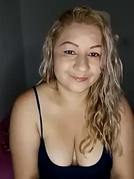 Karoline_milf_hot from StripChat is Freechat