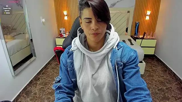 KAROLLJONES1 from StripChat is Freechat