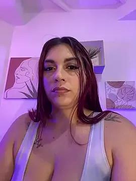 Karolvibe from StripChat is Freechat