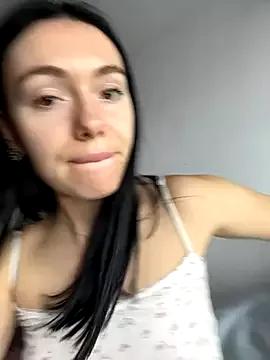 karrr__aaa from StripChat