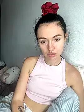 karrr__aaa from StripChat