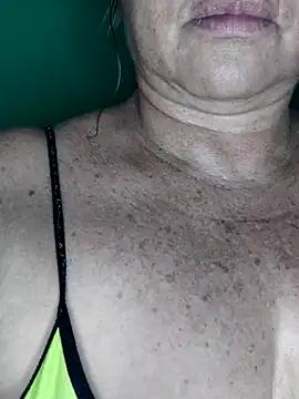 Kasandra_Ho from StripChat