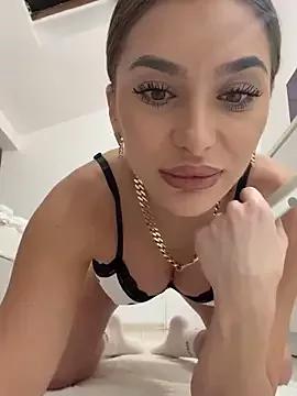 KaseyQuinn_ from StripChat is Freechat
