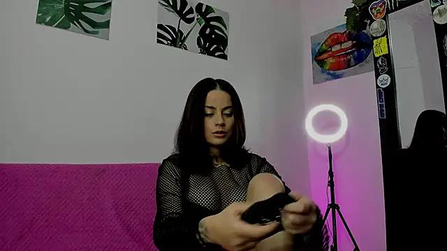kassandra_james from StripChat
