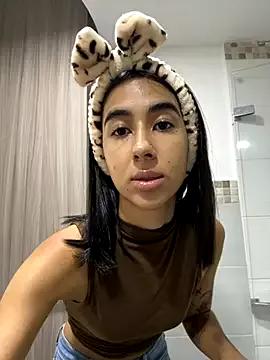 Kassie_Collins from StripChat is Freechat