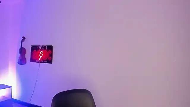 kata_leinn from StripChat is Freechat