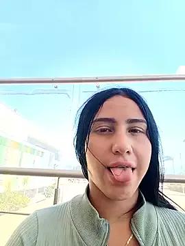 Katalella_Hott from StripChat