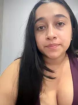 katalina_megan from StripChat is Freechat