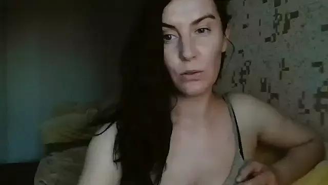 KatalinaQE from StripChat
