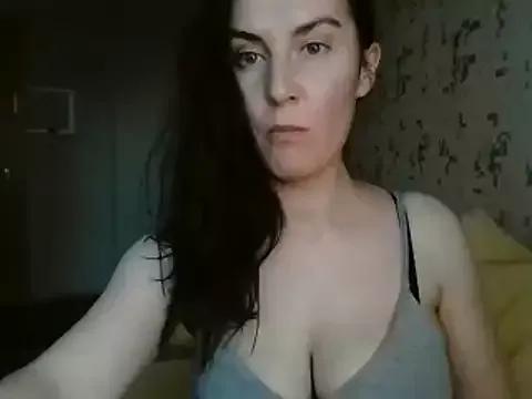 KatalinaQE from StripChat