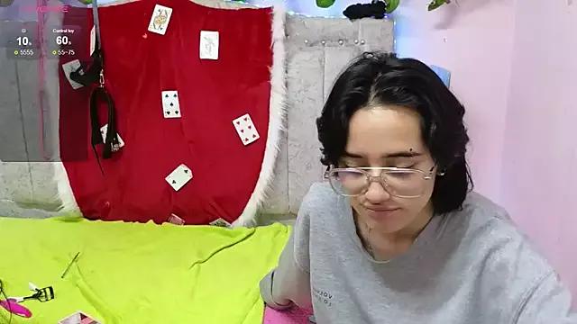 katalinathxandbritney1 from StripChat