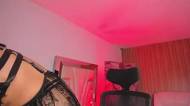 katemooss_ from StripChat is Freechat