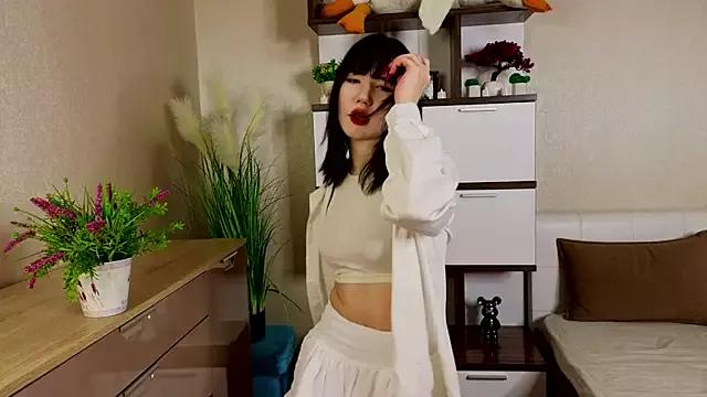 KateSmitx from StripChat is Freechat
