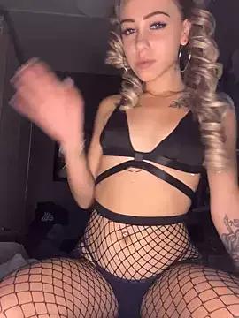Photos of Katherinabby33 from StripChat is Group