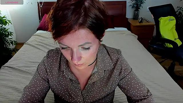 Katherine_Fox from StripChat is Freechat