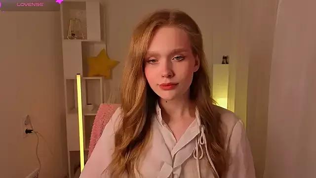 KathyBlooms from StripChat is Freechat