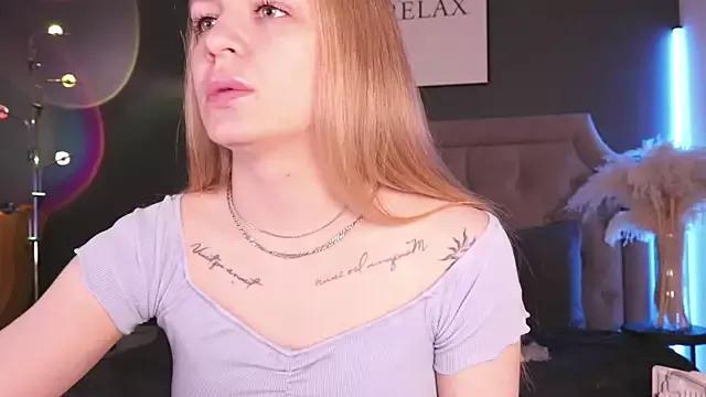 KathyRossi from StripChat is Freechat