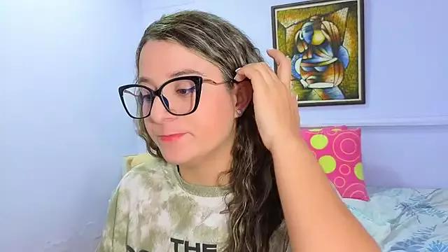 katiaa_lovv from StripChat is Freechat
