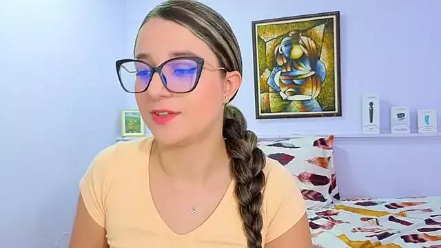 katiaa_lovv from StripChat is Freechat