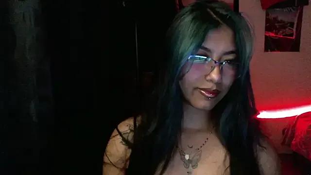 Katta_ossa from StripChat