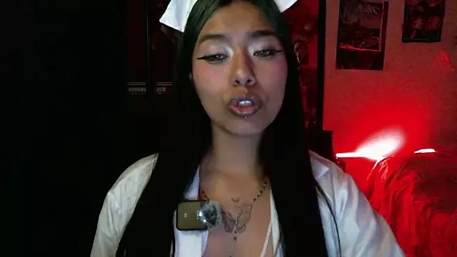 Katta_ossa from StripChat