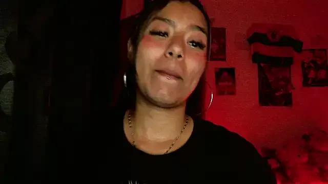 Katta_ossa from StripChat