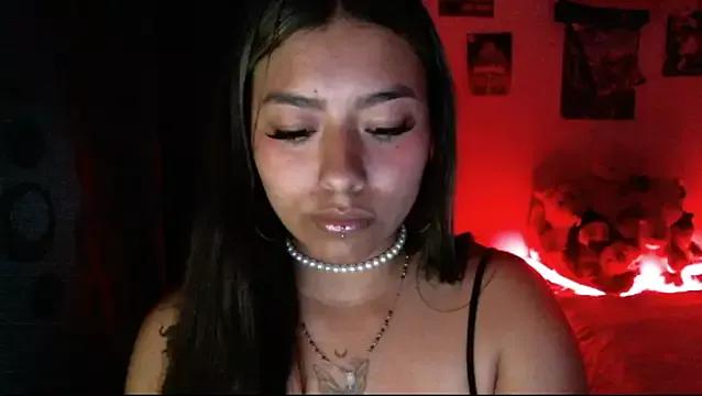 Katta_ossa from StripChat